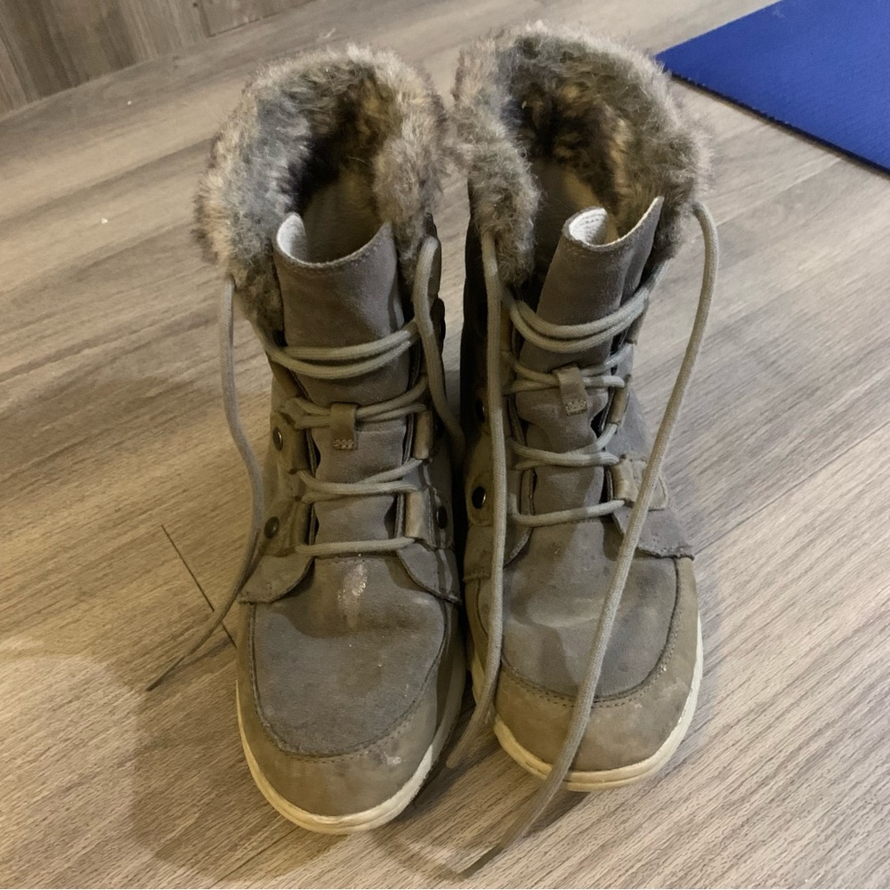 Sorel Explorer Joan - Quarry, Black